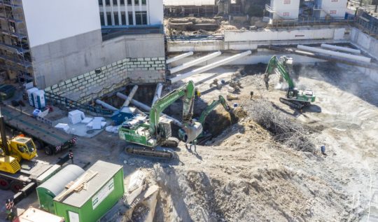 Großer Burstah: Übergabe des Baufeldes an den Hochbau