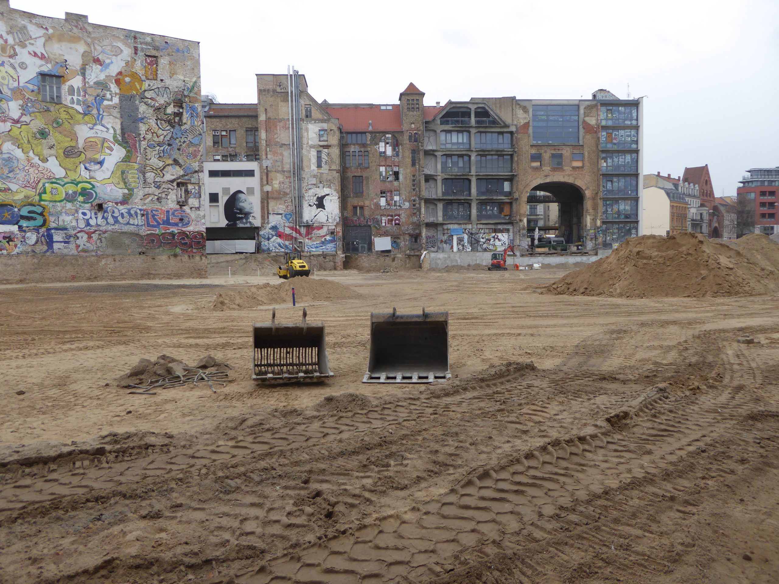 Areal am Tacheles: Beginn der Bauphase II - Spezialtiefbauarbeiten